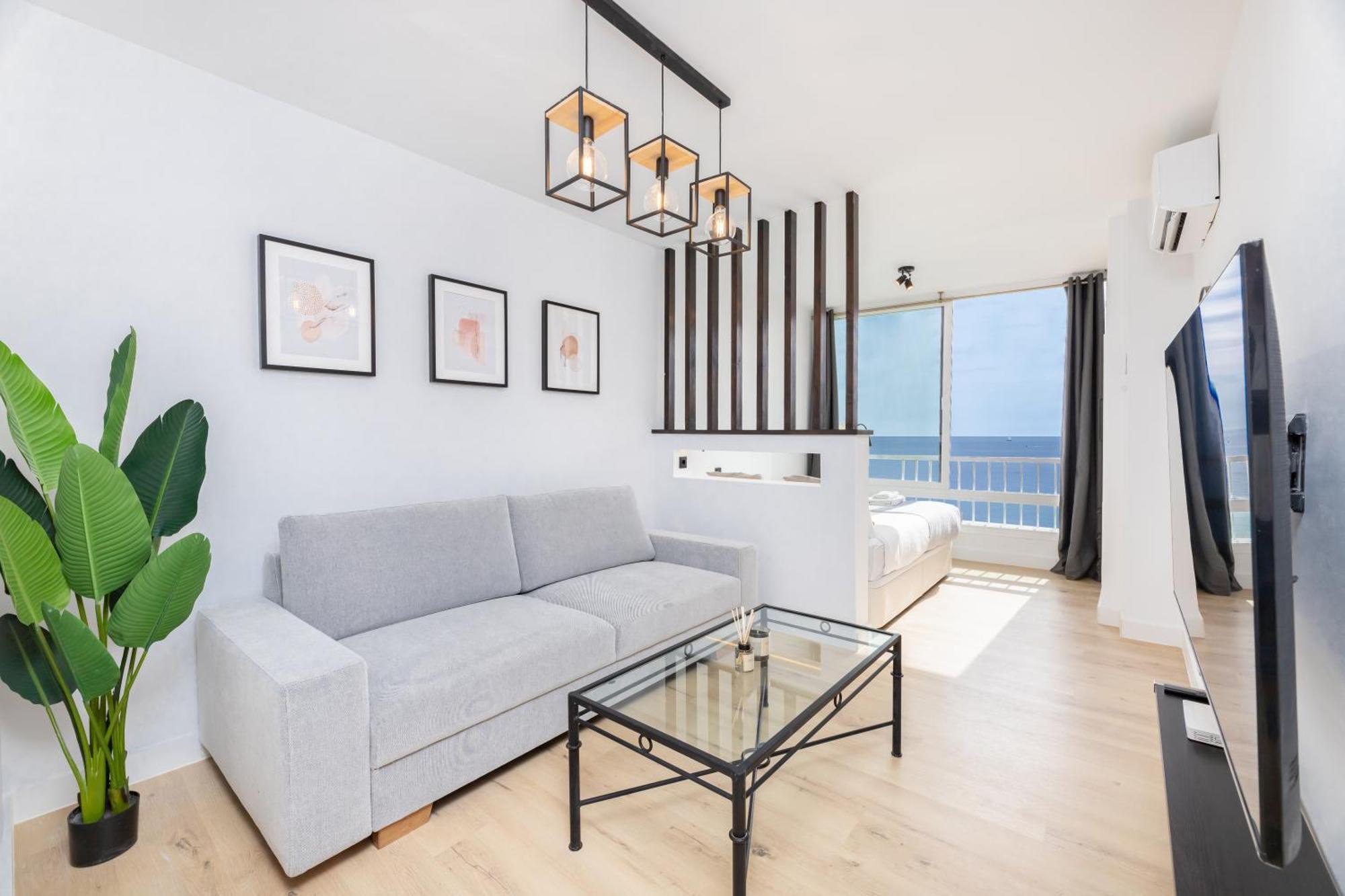 Apartment Beachfront Ph With Amazing Views Rdr357
